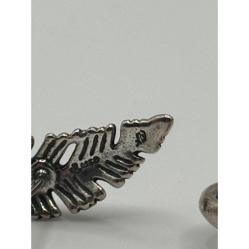 American West Carolyn Pollack Sterling Silver Feather Pierced Earrings - Picture 6 of 10